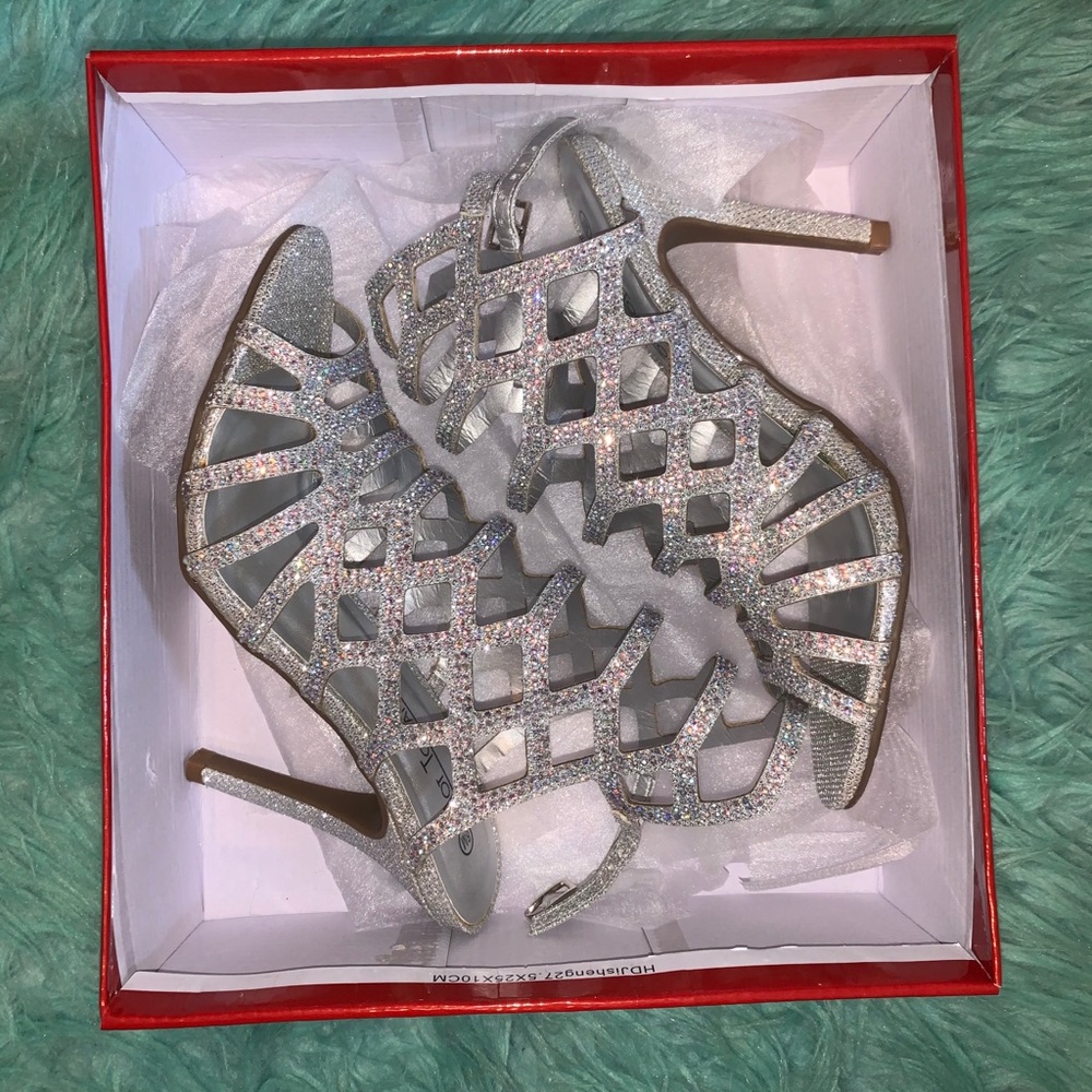 Women’s Hot Tomato heels size 8, worn once